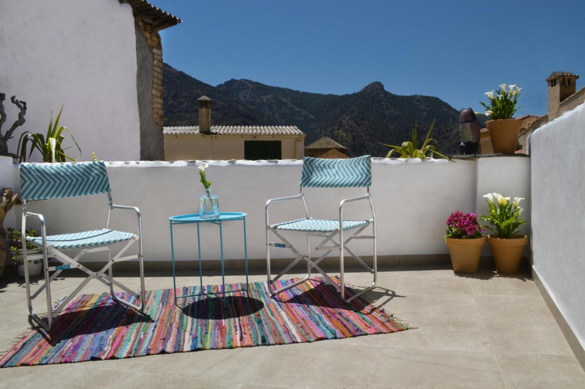 Casa Mona- Andalucian Mountain Village Getaway *