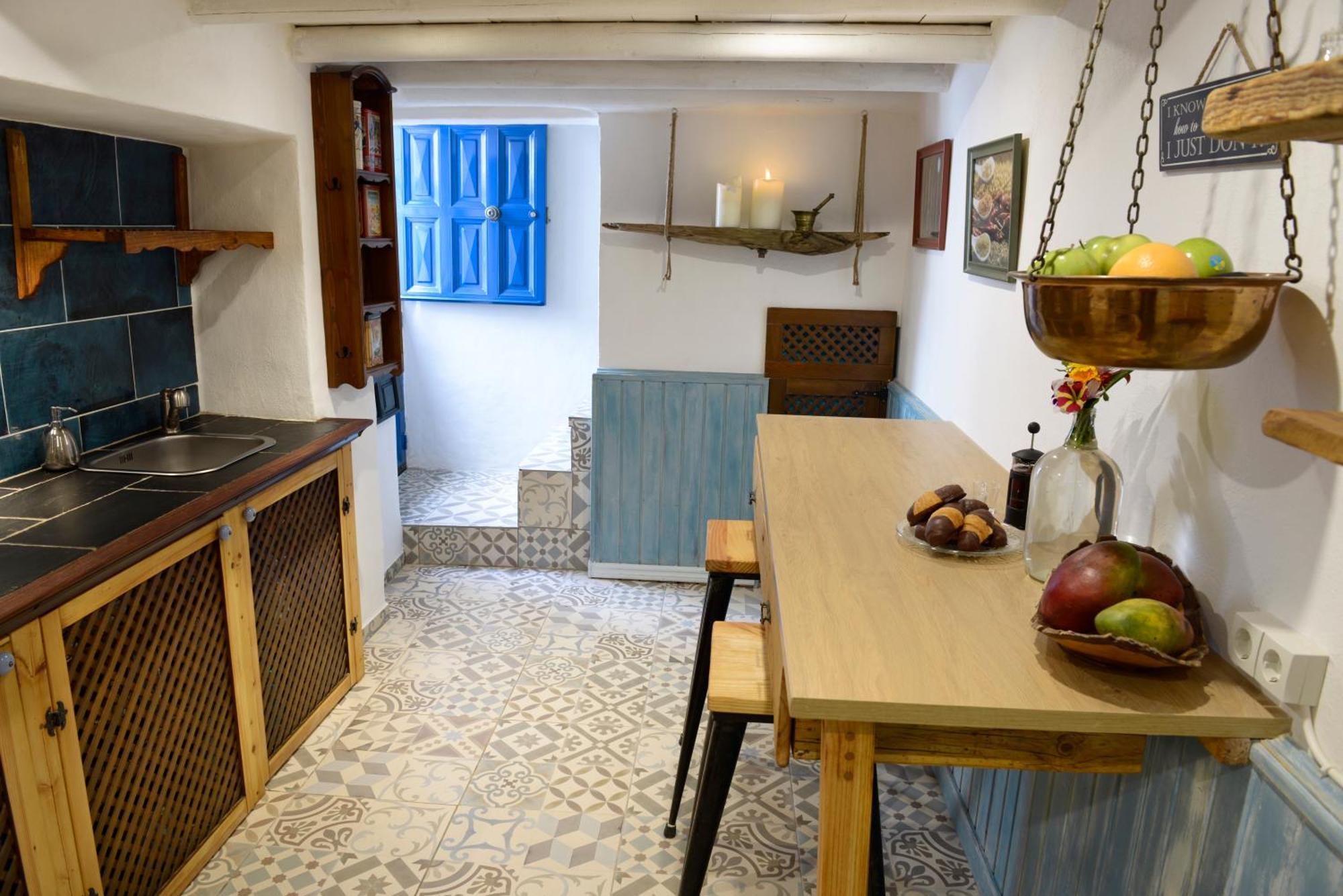 Casa Mona- Andalucian Mountain Village Getaway