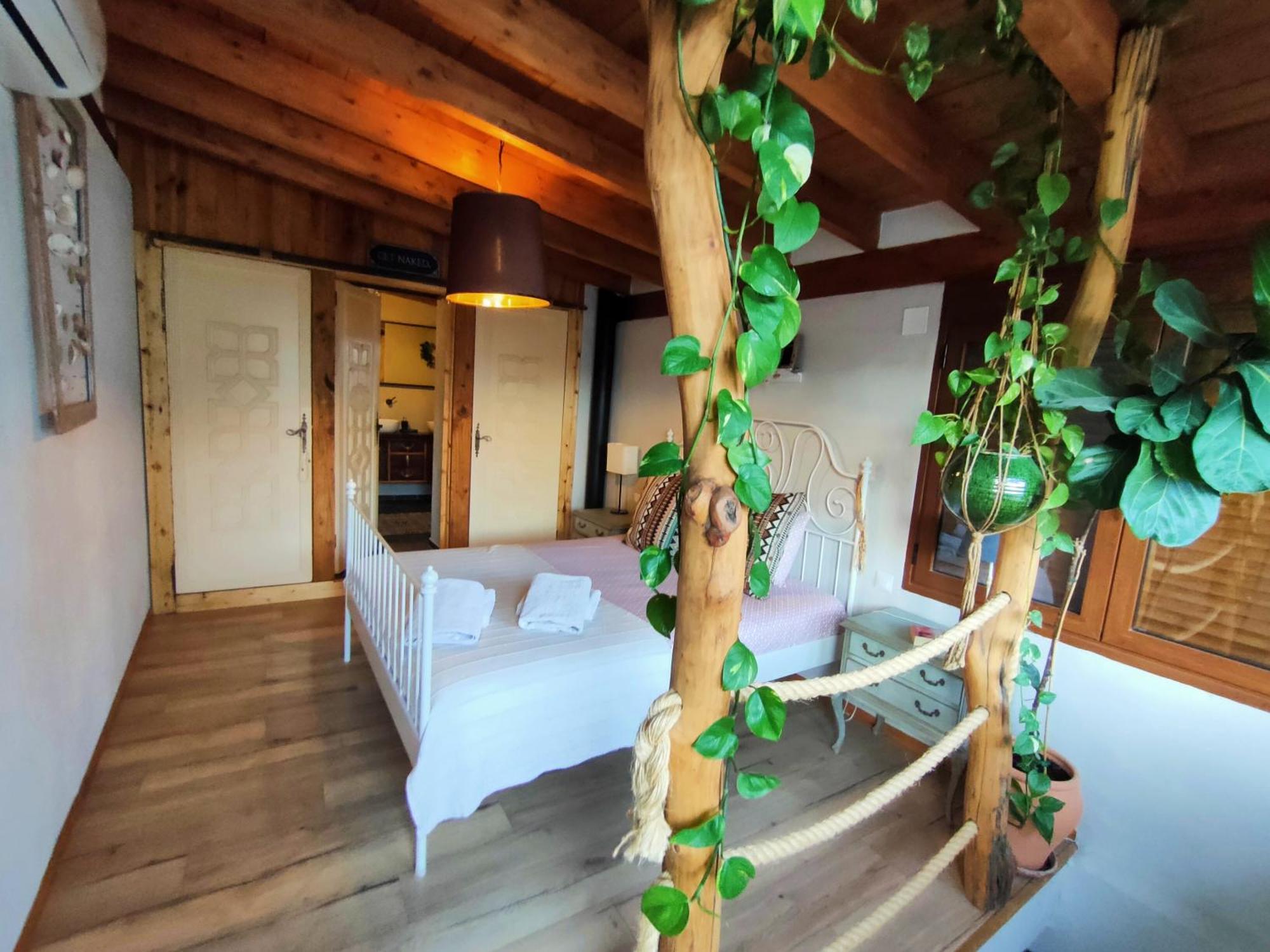 Casa Mona- Andalucian Mountain Village Getaway Holiday home *